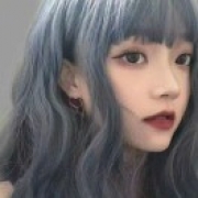 甜美的女孩子